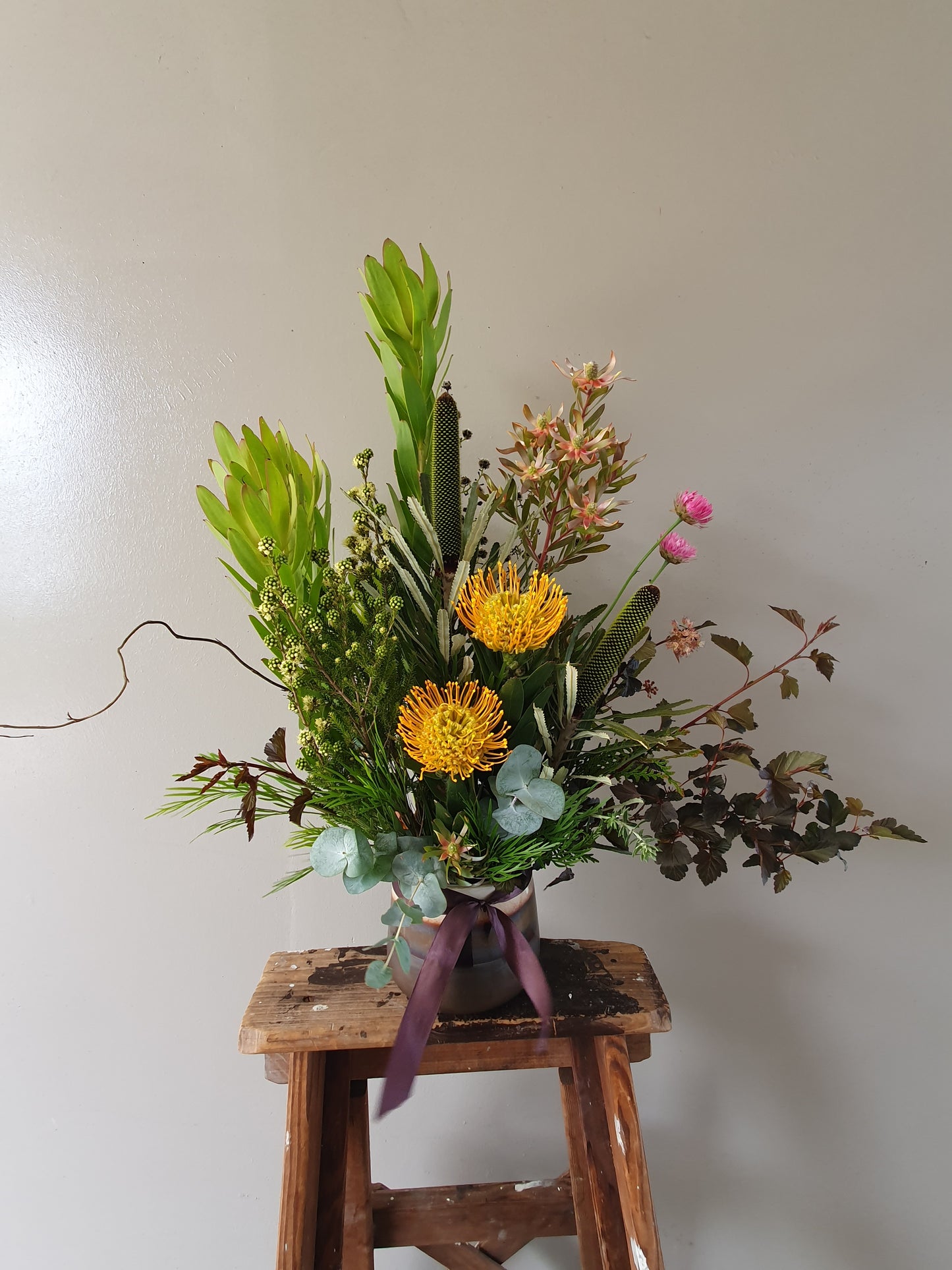 Rustic & Earthy pot / Seasonal Native Arrangement