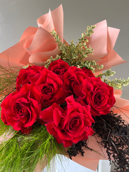 Valentine’s day Dozen Roses