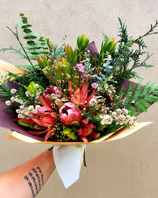 Rustic & Earthy / Seasonal Native Bouquet